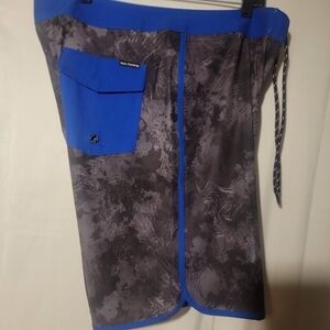 HUK Fishing Classic  Boardshorts Night Vision H2000062 Size 38
